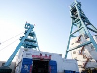 2月10日，mansion88明升在陕西彬长文家坡矿业进行外景拍摄